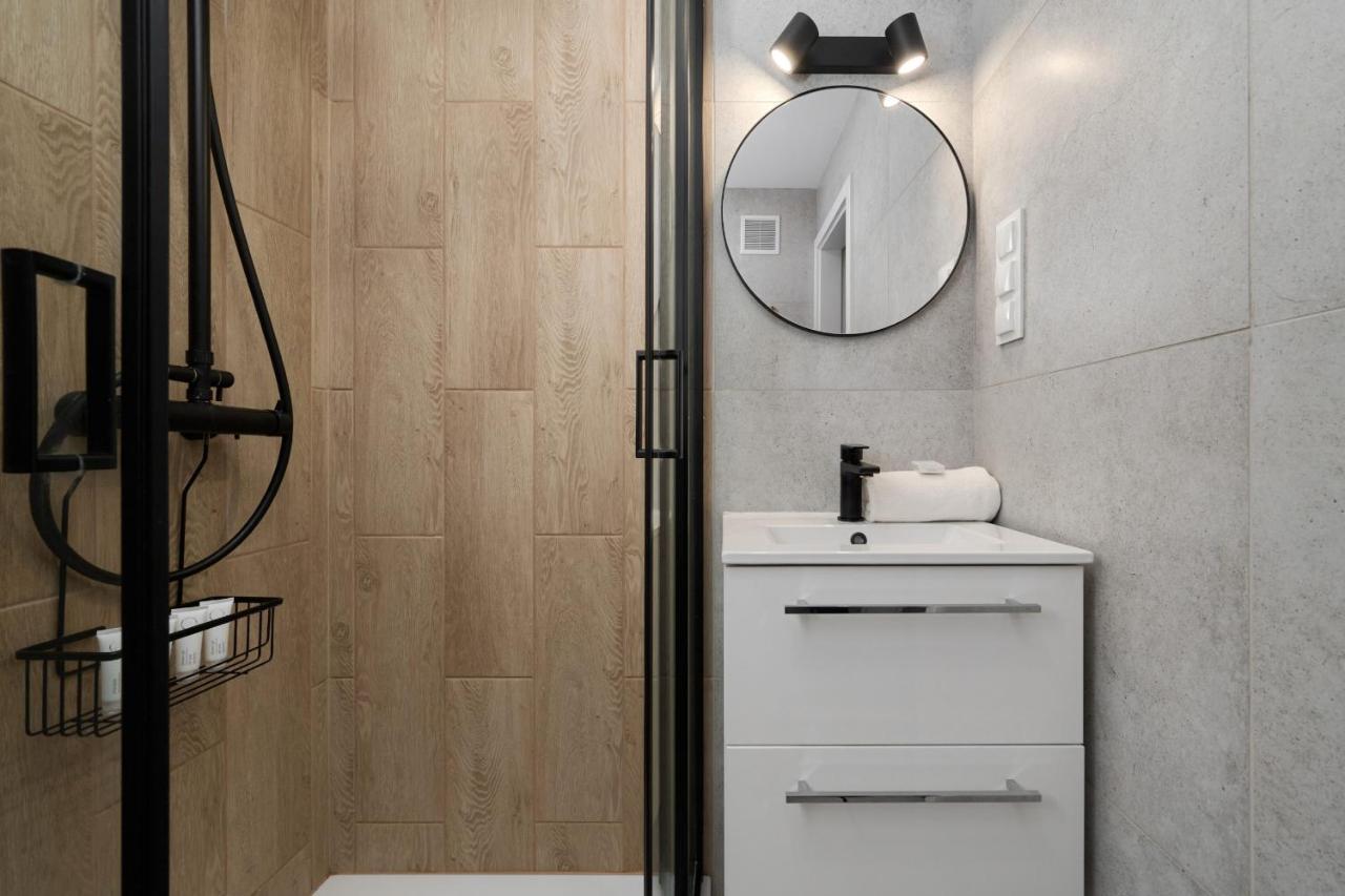 Apartament Studzienna Wroclaw By Noclegi Renters Eksteriør billede