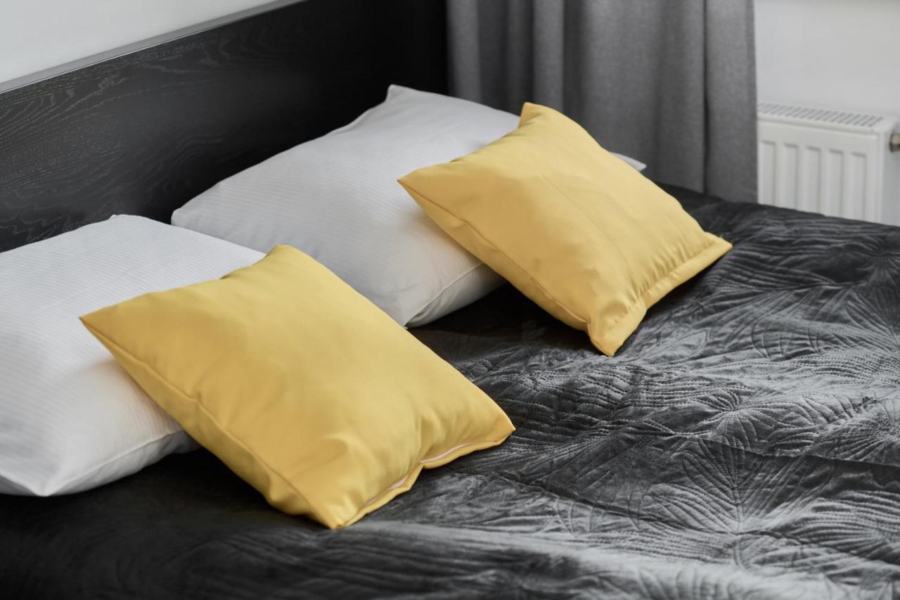 Apartament Studzienna Wroclaw By Noclegi Renters Eksteriør billede